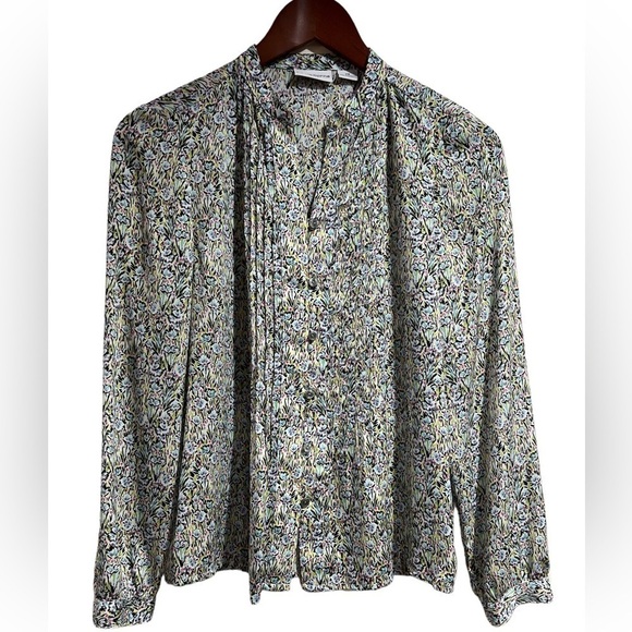 LIZ CLAIBORNE PETITE SMALL FLORAL V NOTCHED NECKLINE LONG SLEEVE BLOUSE - Picture 4 of 5